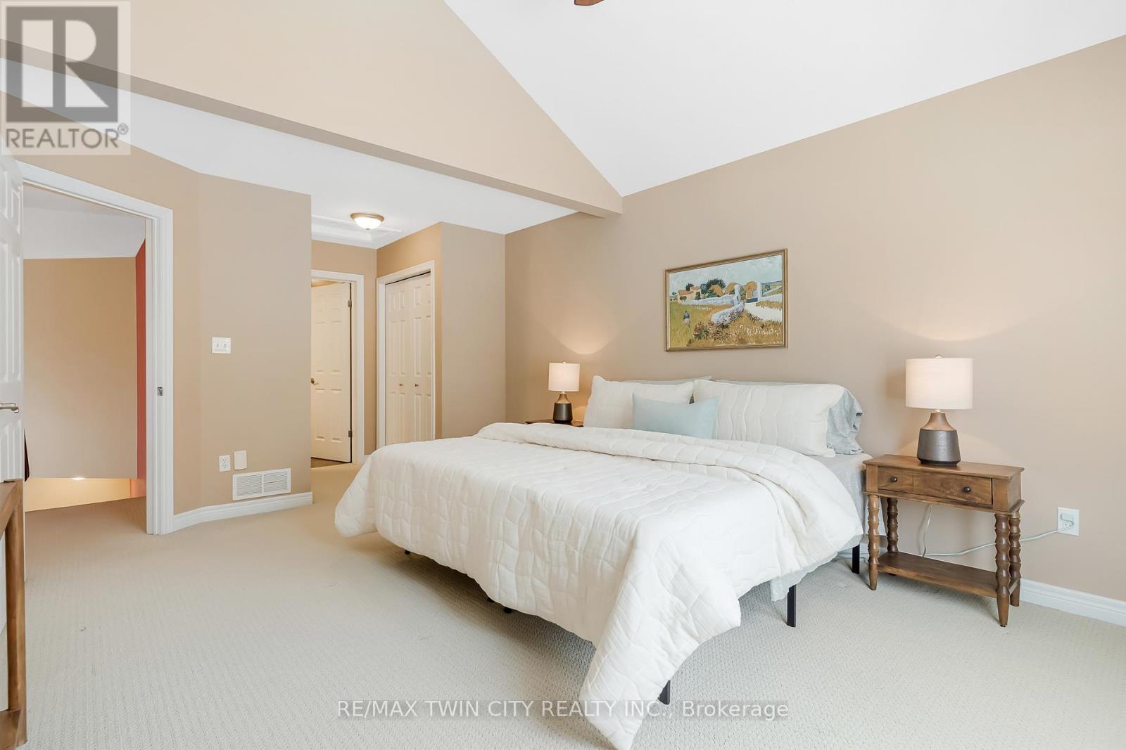 227 Chestnut Hill Crescent, Kitchener, Ontario  N2P 2X3 - Photo 39 - X13484422