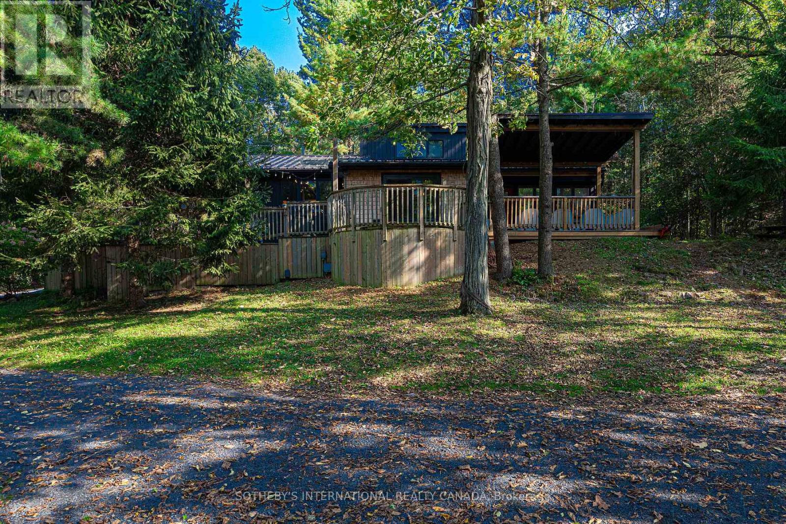345 Thousand Islands Parkway, Front Of Leeds & Seeleys Bay, Ontario  K0E 1L0 - Photo 3 - X13484532