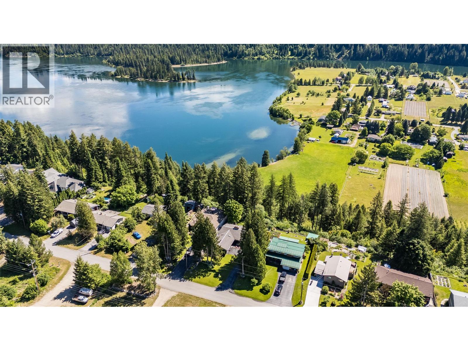 2720 Jacks Crescent, South Slocan, British Columbia  V0G 2G1 - Photo 1 - 10392046