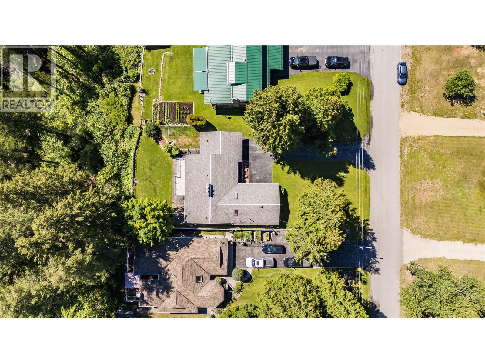 2720 Jacks Crescent, South Slocan, British Columbia  V0G 2G1 - Photo 6 - 10392046