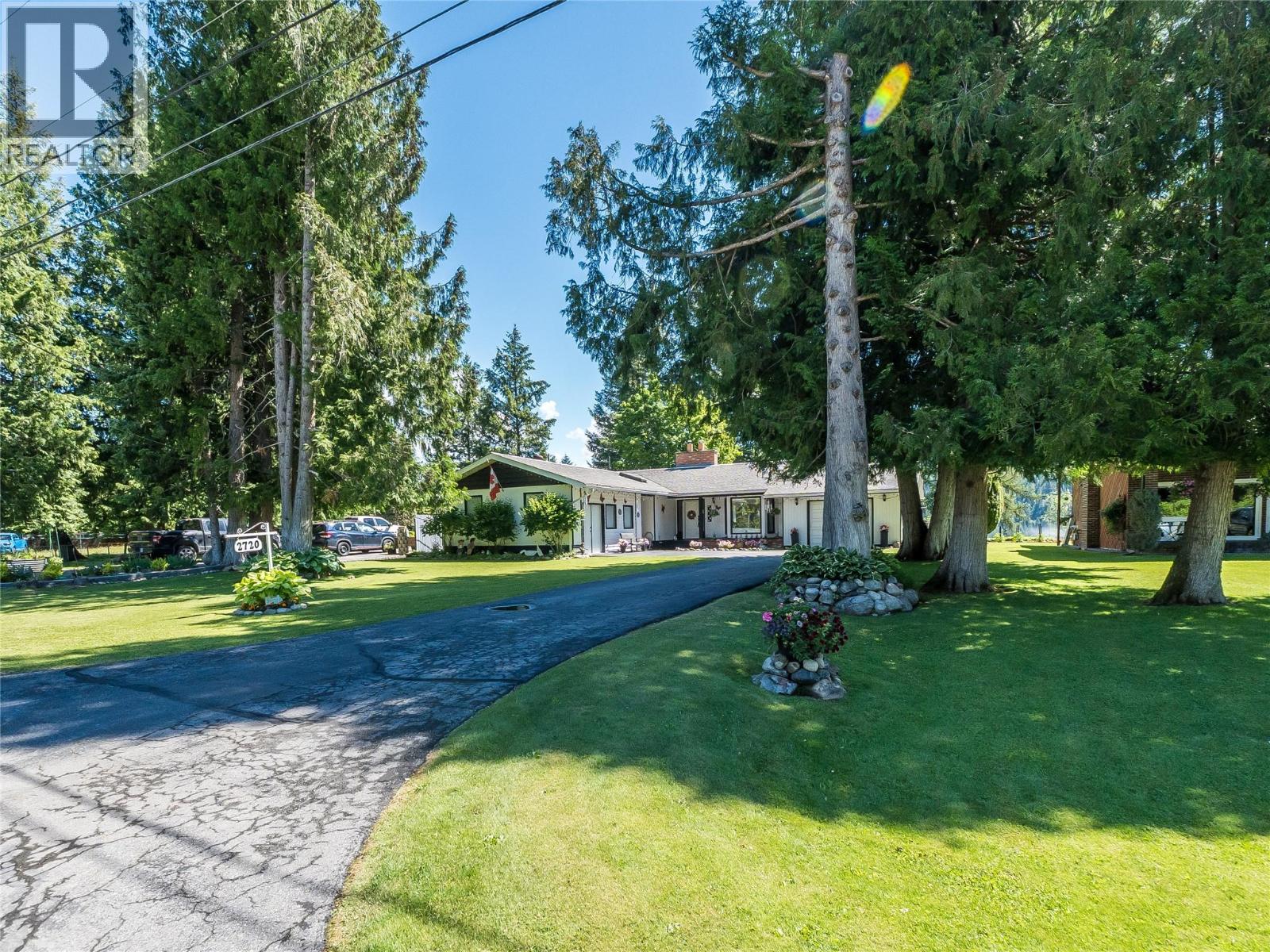 2720 Jacks Crescent, South Slocan, British Columbia  V0G 2G1 - Photo 4 - 10392046