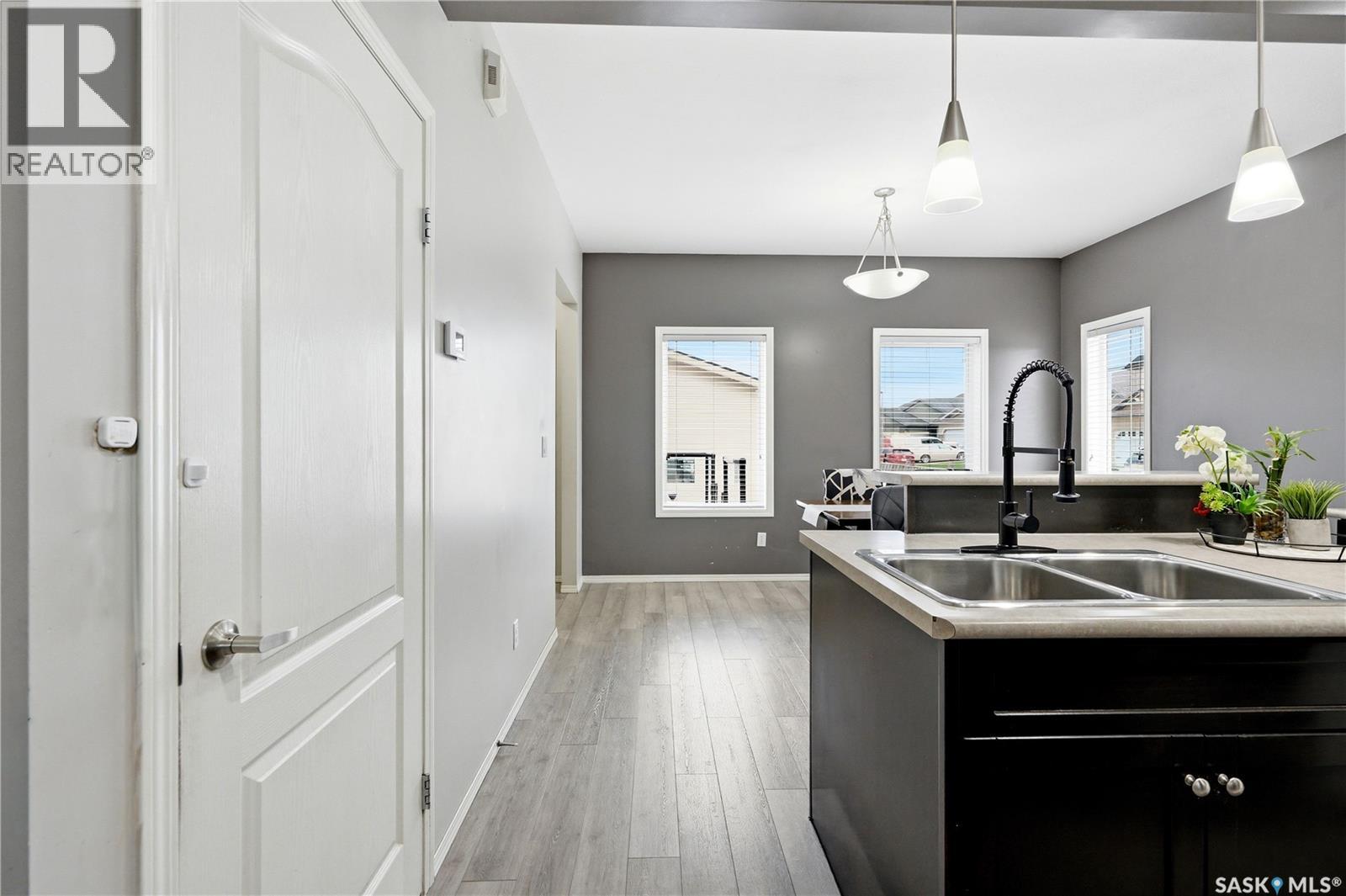 531 Gordon Road, Saskatoon, Saskatchewan S7T 0A7 - Photo 13 - SK040372