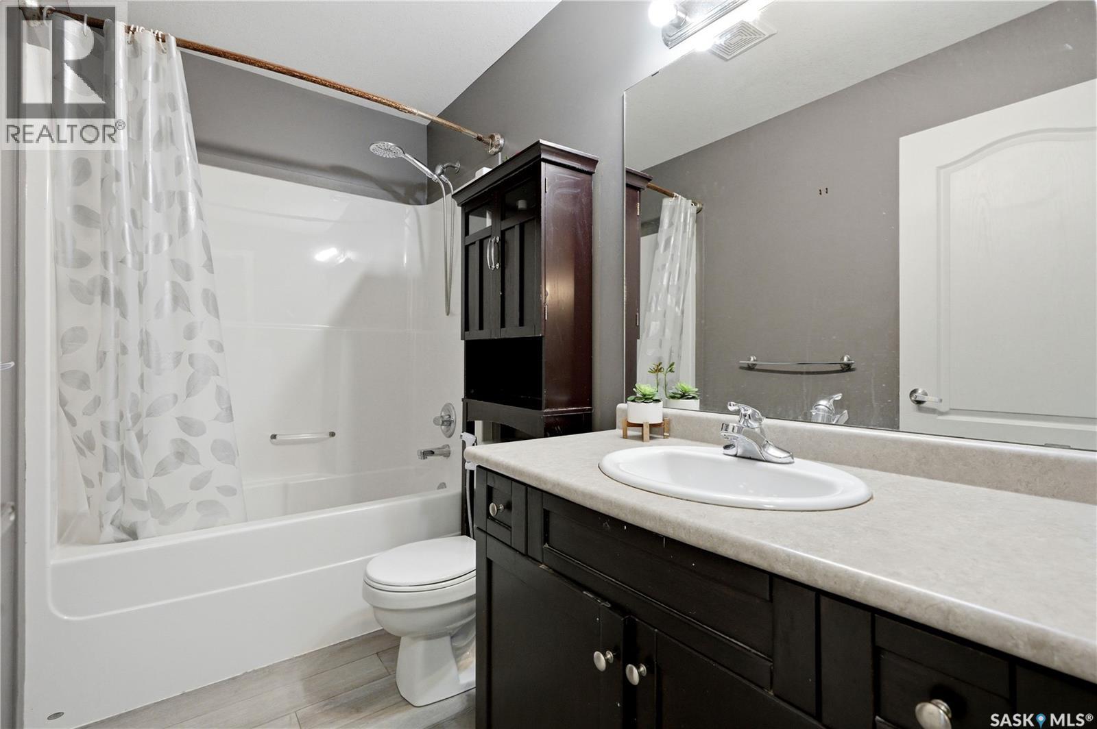 531 Gordon Road, Saskatoon, Saskatchewan S7T 0A7 - Photo 26 - SK040372