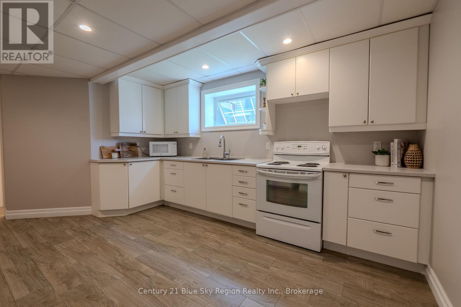 16 Sugarbush Street, North Bay, Ontario  P1C 0A4 - Photo 36 - X13484604