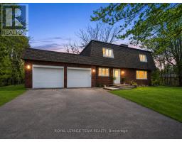 1081 BOUCHER CRESCENT, Ottawa, Ontario