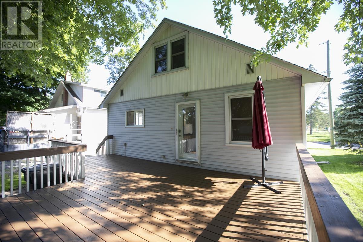 21 Victoria Ave, Sault Ste. Marie, Ontario P6A 3J6 - Photo 9 - SM261584