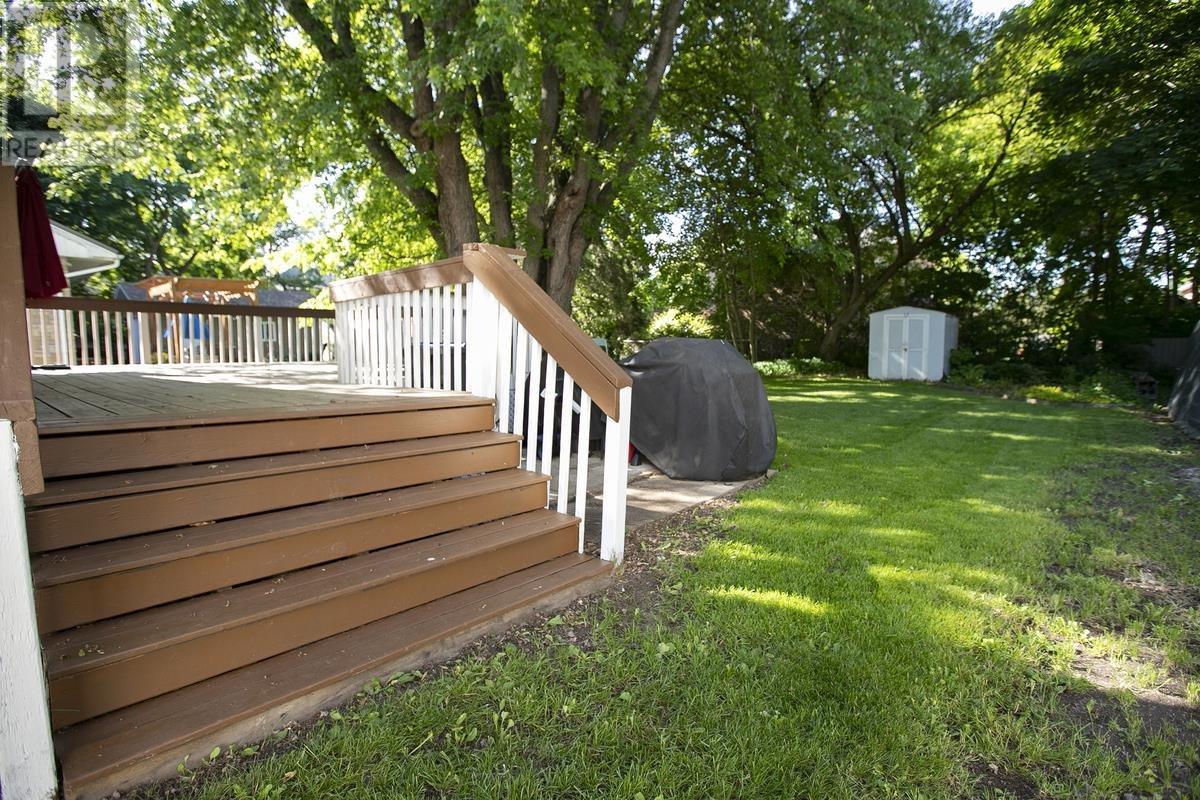21 Victoria Ave, Sault Ste. Marie, Ontario P6A 3J6 - Photo 4 - SM261584