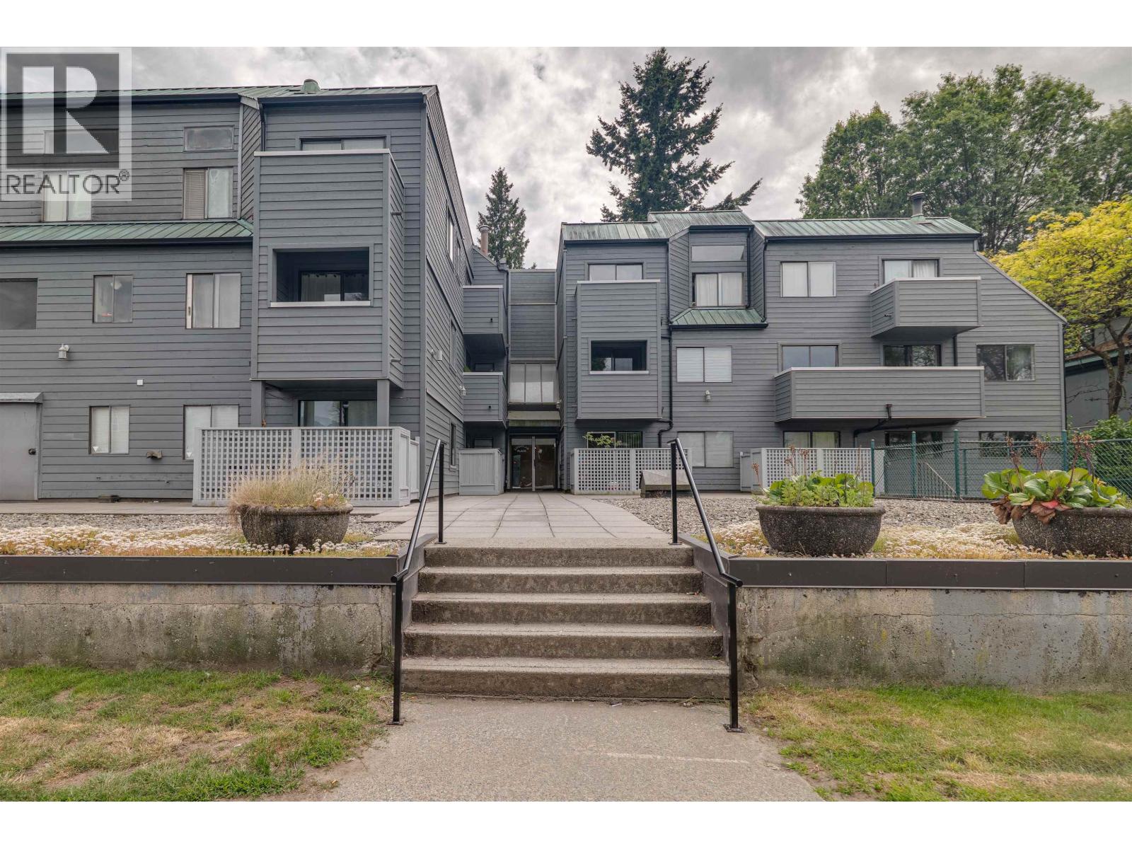 304 1948 COQUITLAM AVENUE