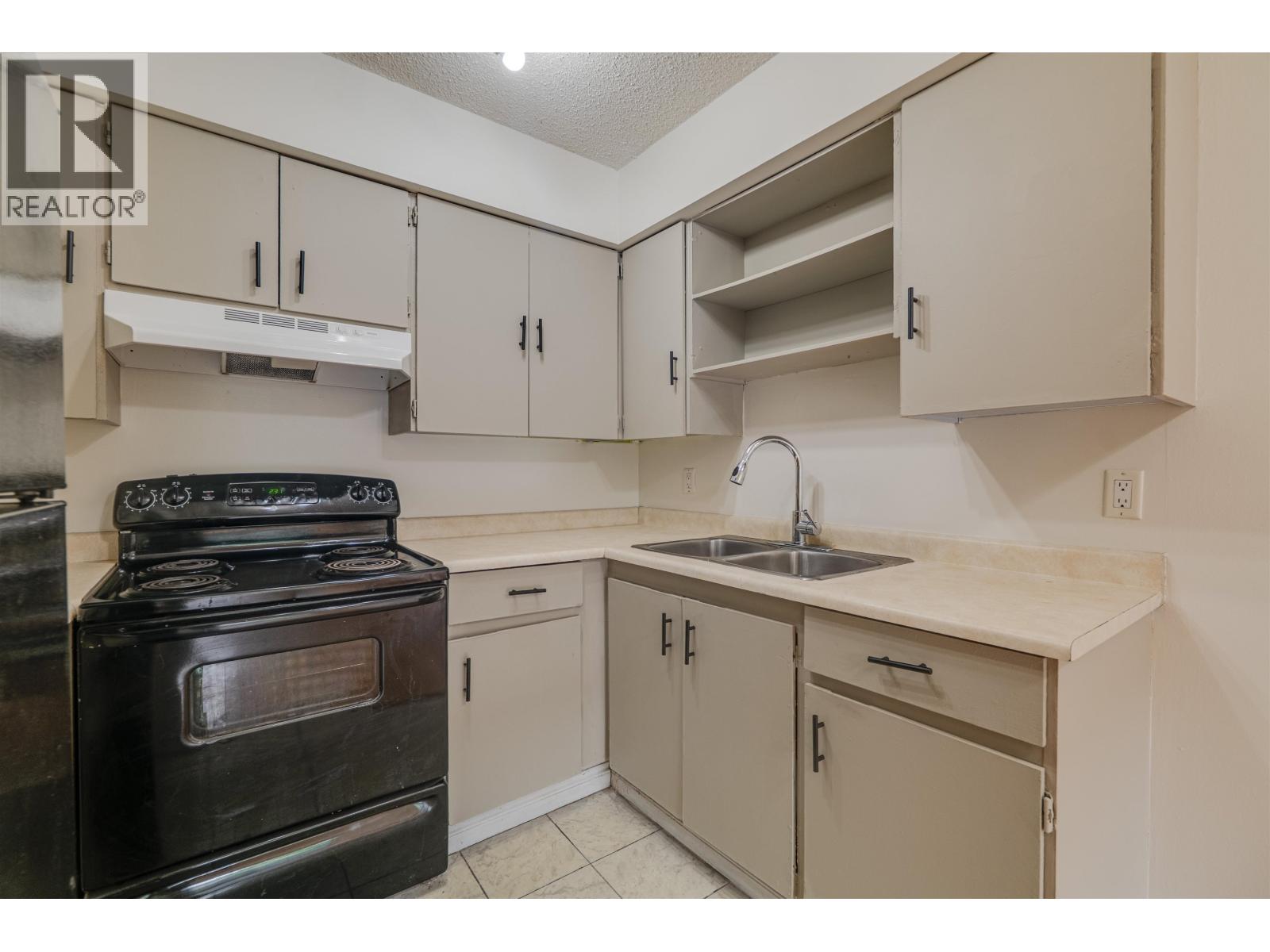 304 1948 Coquitlam Avenue, Port Coquitlam, British Columbia  V3B 1J3 - Photo 8 - R3138663
