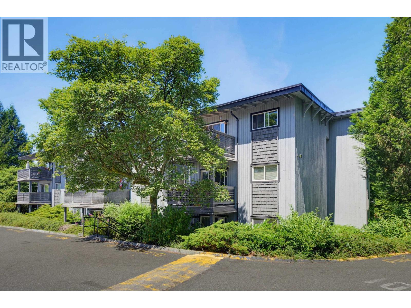 117 200 WESTHILL PLACE, Port Moody, British Columbia