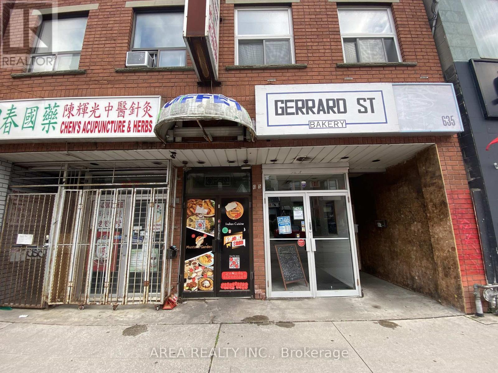 635 Gerrard Estates E, Toronto, Ontario  M4M 1Y2 - Photo 2 - E13484634