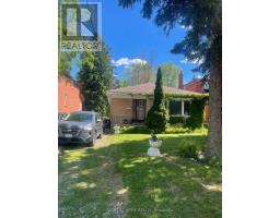27 WANITA ROAD, Toronto, Ontario