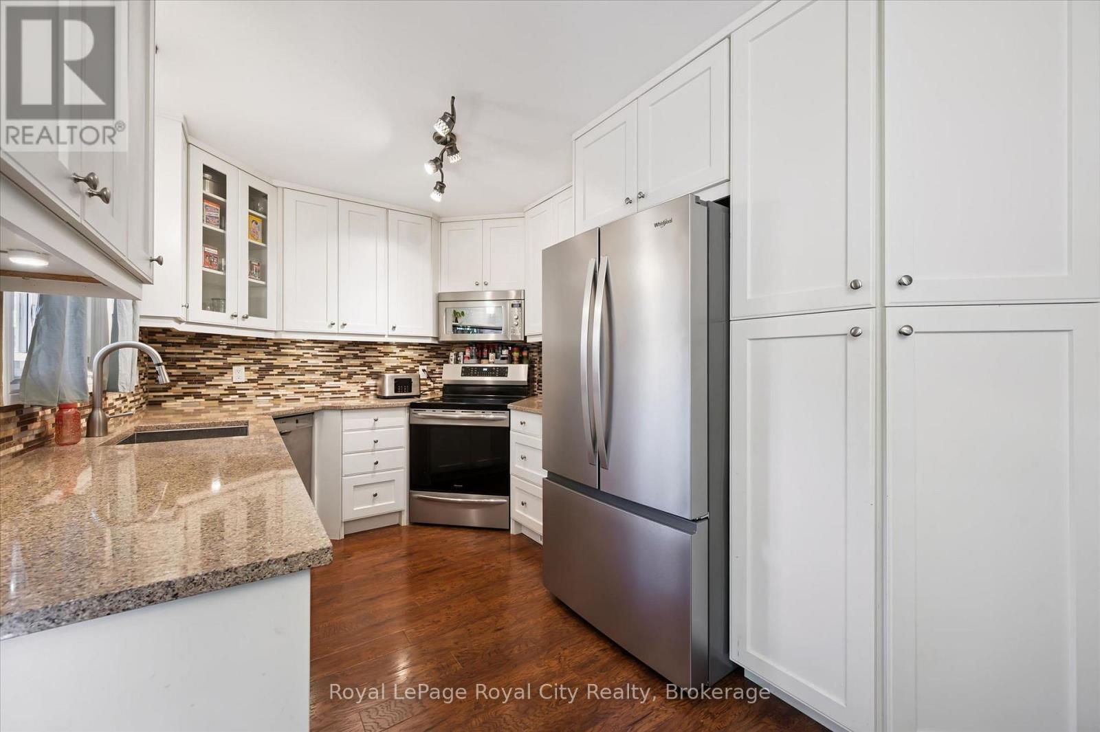 229 Ross Avenue, Kitchener, Ontario  N2A 1V7 - Photo 16 - X13484582