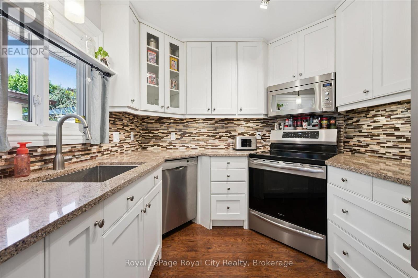 229 Ross Avenue, Kitchener, Ontario  N2A 1V7 - Photo 18 - X13484582