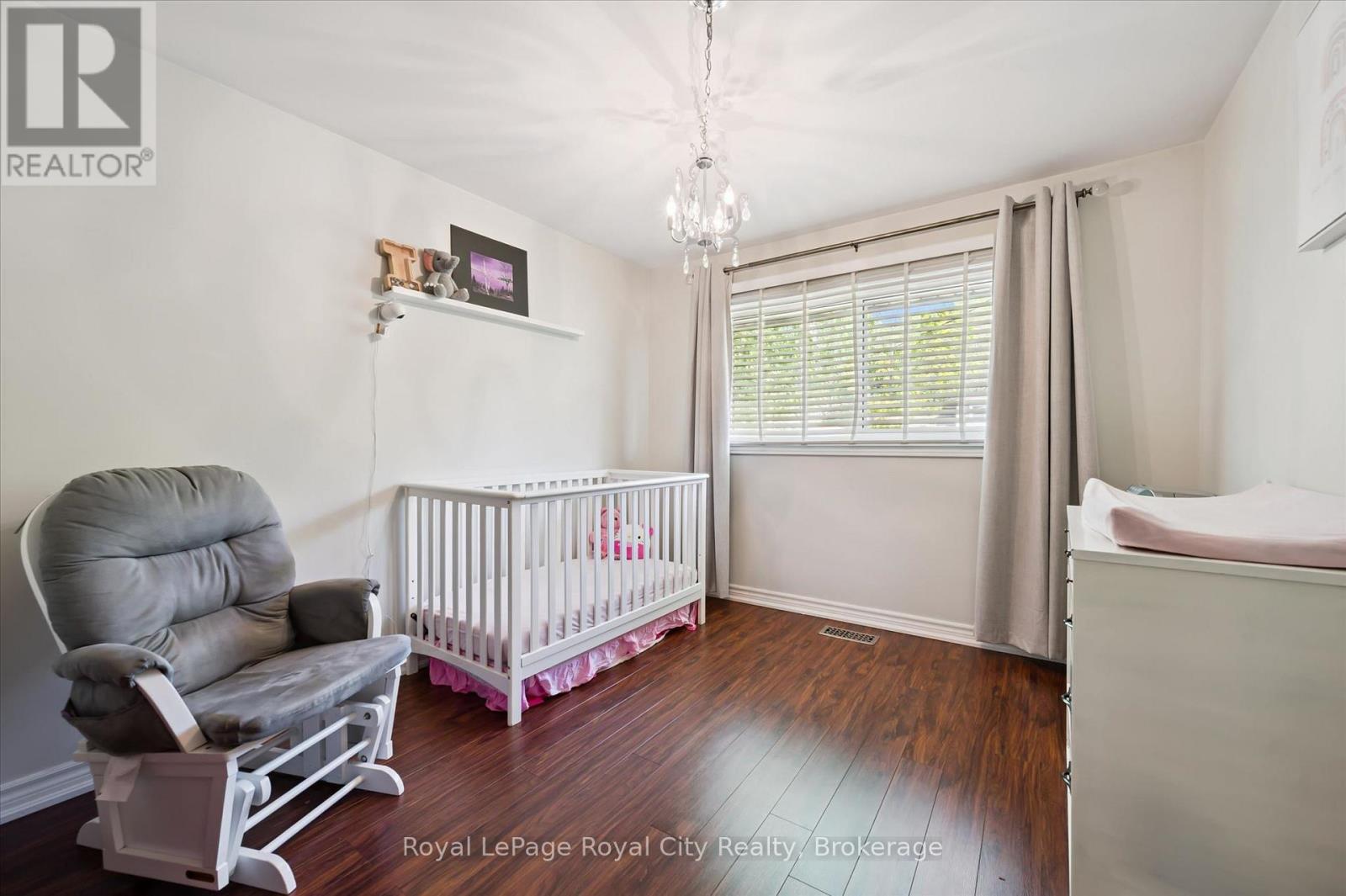 229 Ross Avenue, Kitchener, Ontario  N2A 1V7 - Photo 22 - X13484582