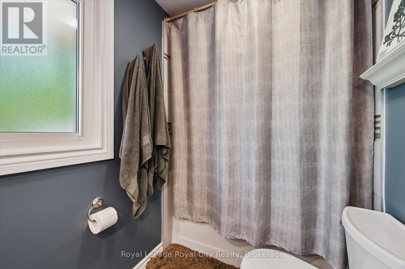 229 Ross Avenue, Kitchener, Ontario  N2A 1V7 - Photo 29 - X13484582
