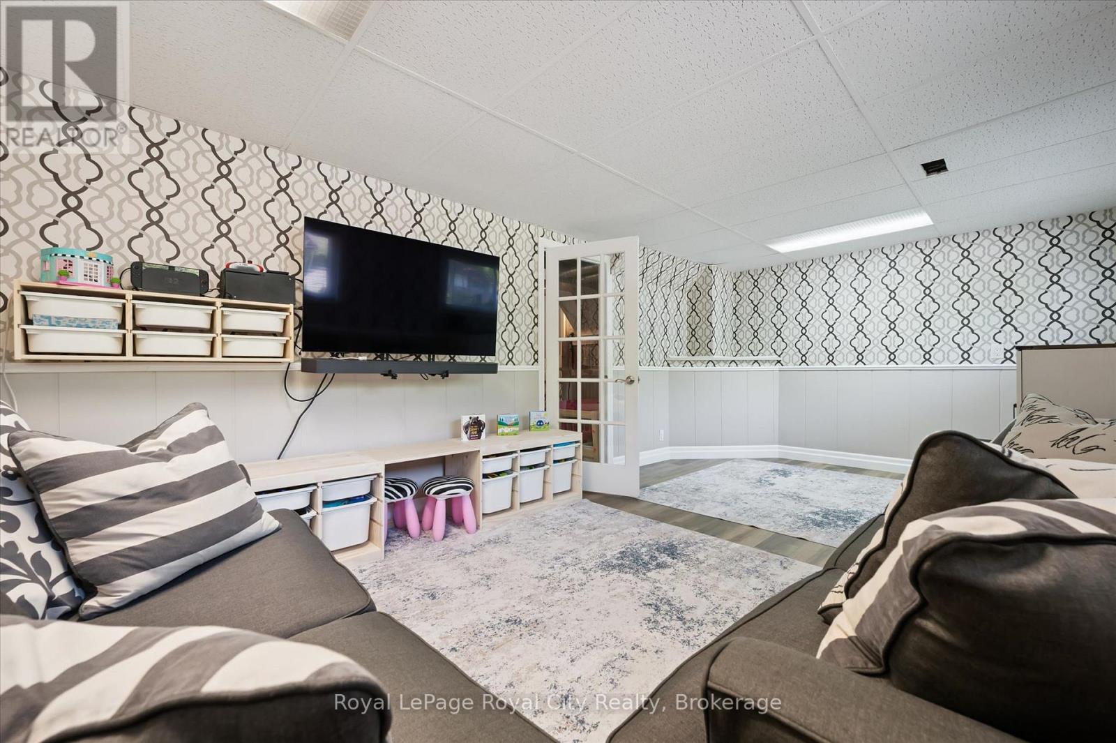 229 Ross Avenue, Kitchener, Ontario  N2A 1V7 - Photo 33 - X13484582