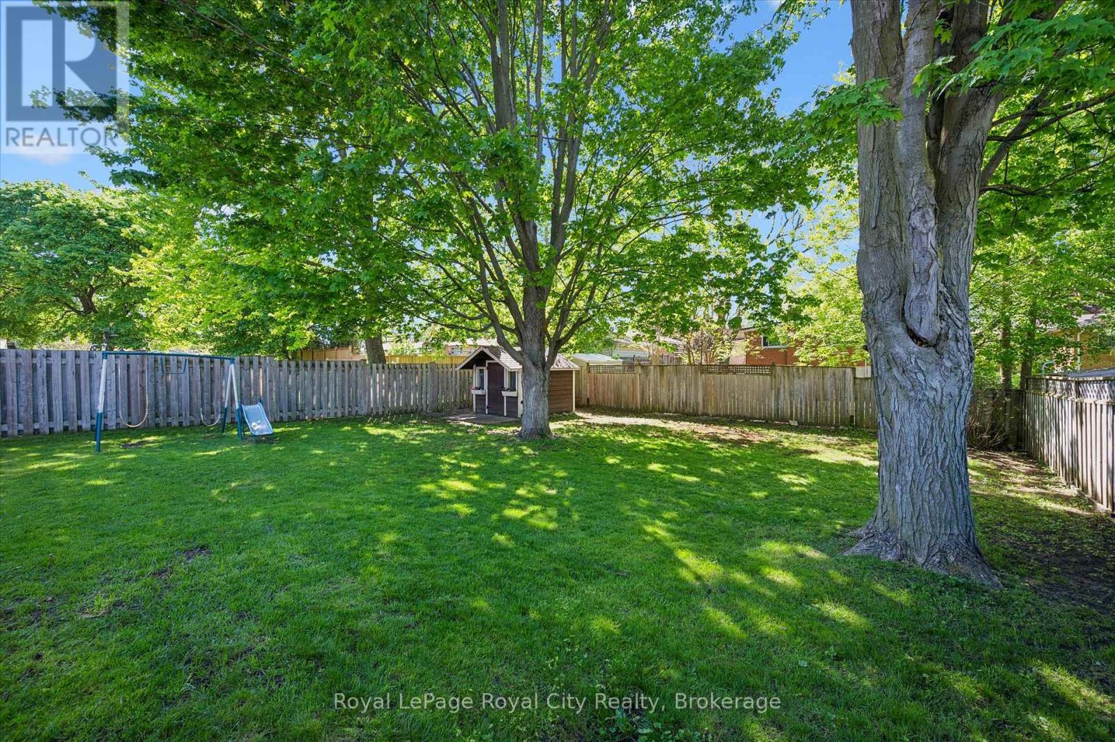 229 Ross Avenue, Kitchener, Ontario  N2A 1V7 - Photo 36 - X13484582
