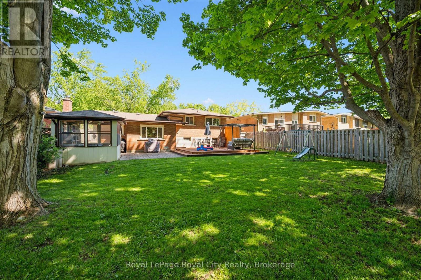 229 Ross Avenue, Kitchener, Ontario  N2A 1V7 - Photo 38 - X13484582