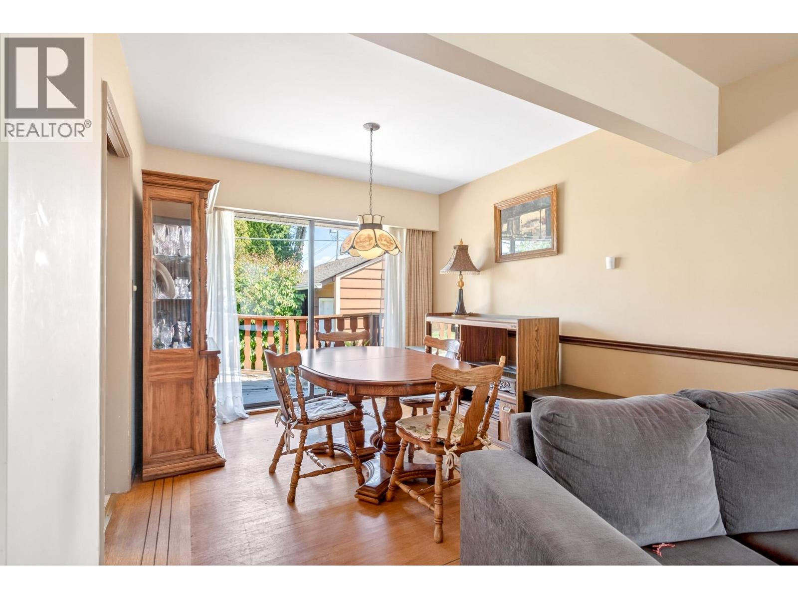 7864 Langley Street, Burnaby, British Columbia V3N 3Z8 - Photo 14 - R3139426