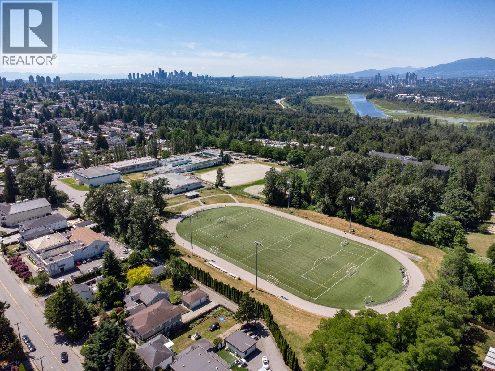7864 Langley Street, Burnaby, British Columbia V3N 3Z8 - Photo 31 - R3139426