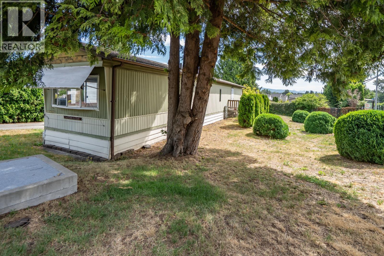 1 11812 Ponderosa Boulevard, Pitt Meadows, British Columbia  V3Y 1Z3 - Photo 18 - R3139444