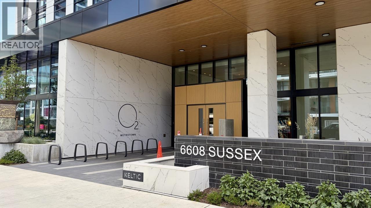 6608 Sussex Avenue, Burnaby, British Columbia  V5H 3B1 - Photo 8 - R3139470