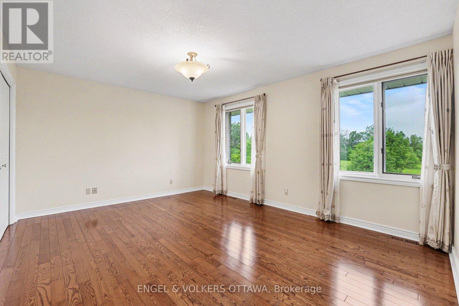 2025 Sixth Line Road N, Ottawa, Ontario  K0A 1T0 - Photo 34 - X13483888