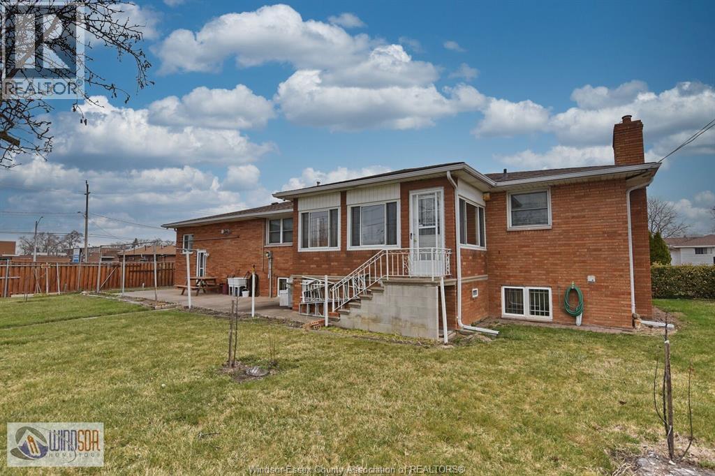 1435 St. Clair Avenue, Windsor, Ontario  N9B 3K7 - Photo 23 - 26015088
