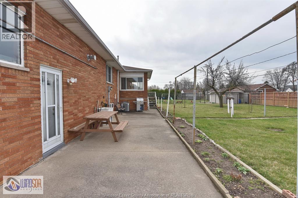 1435 St. Clair Avenue, Windsor, Ontario  N9B 3K7 - Photo 26 - 26015088