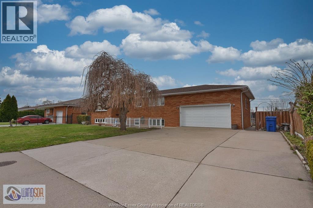 1435 St. Clair Avenue, Windsor, Ontario  N9B 3K7 - Photo 4 - 26015088