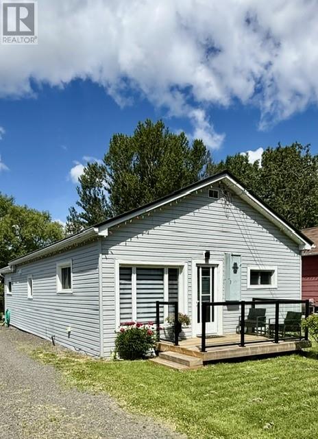 17 West Street, Blind River, Ontario