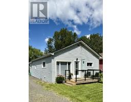 17 West Street, Blind River, Ontario