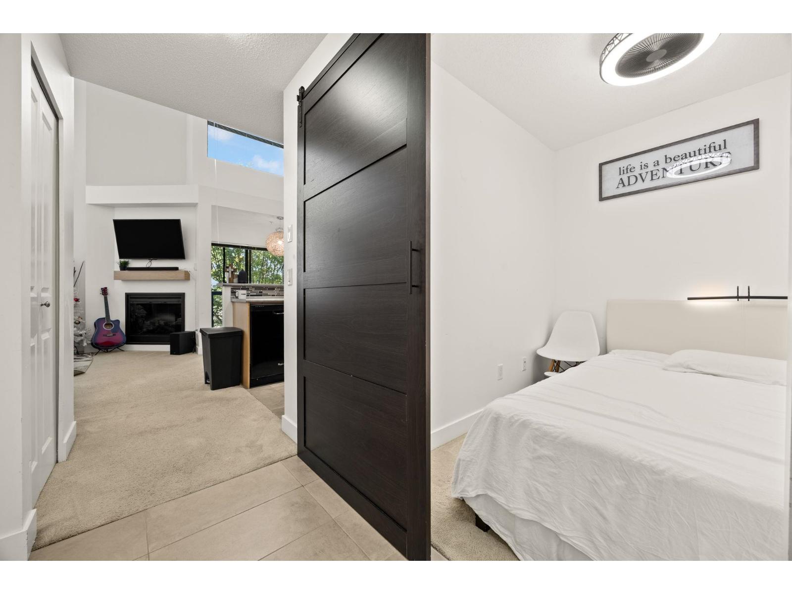 432 10838 City Pkwy Drive, Surrey, British Columbia  V3T 0C2 - Photo 17 - R3136035