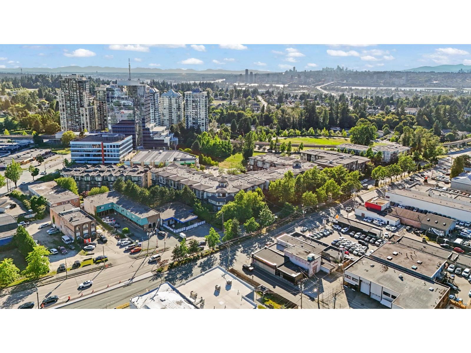 432 10838 City Pkwy Drive, Surrey, British Columbia  V3T 0C2 - Photo 21 - R3136035