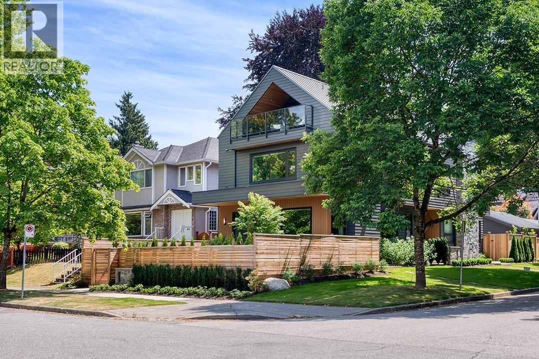 396 W 21 AVENUE, Vancouver, British Columbia