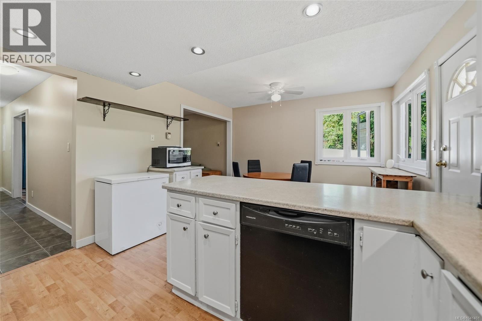 3709 Long Lake Terr, Nanaimo, British Columbia  V9T 2V2 - Photo 23 - 1041401