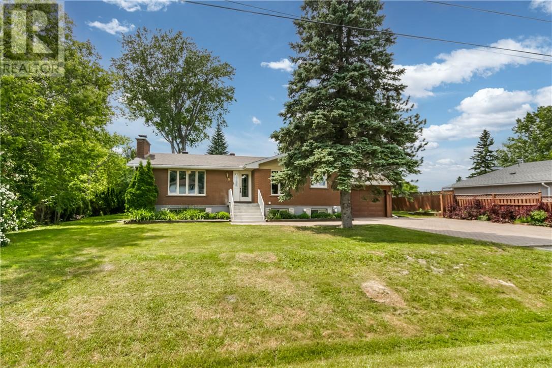 79 S Leo Street, Azilda, Ontario