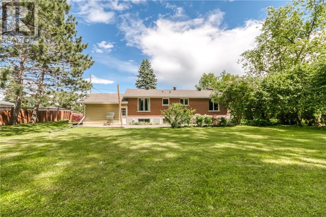 79 S Leo Street, Azilda, Ontario  P0M 1B0 - Photo 32 - 2128789