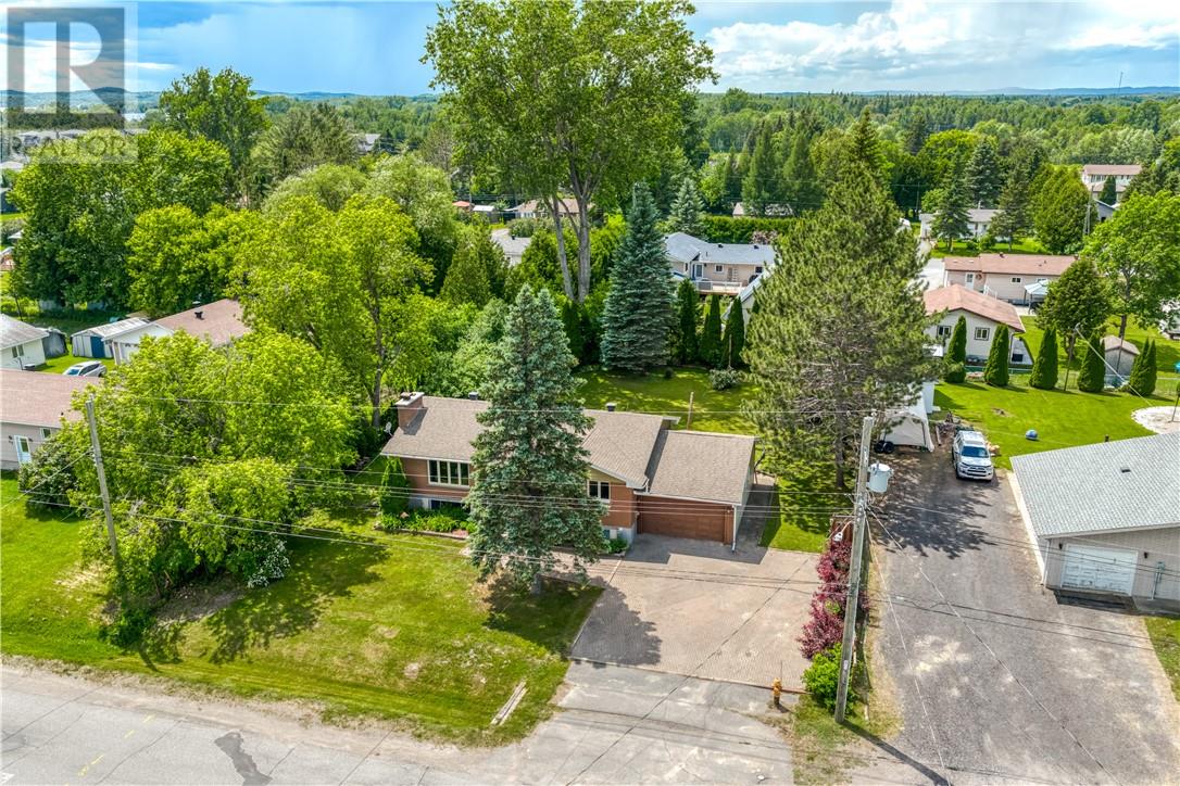 79 S Leo Street, Azilda, Ontario  P0M 1B0 - Photo 33 - 2128789