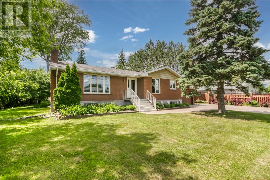 79 S Leo Street, Azilda, Ontario  P0M 1B0 - Photo 35 - 2128789