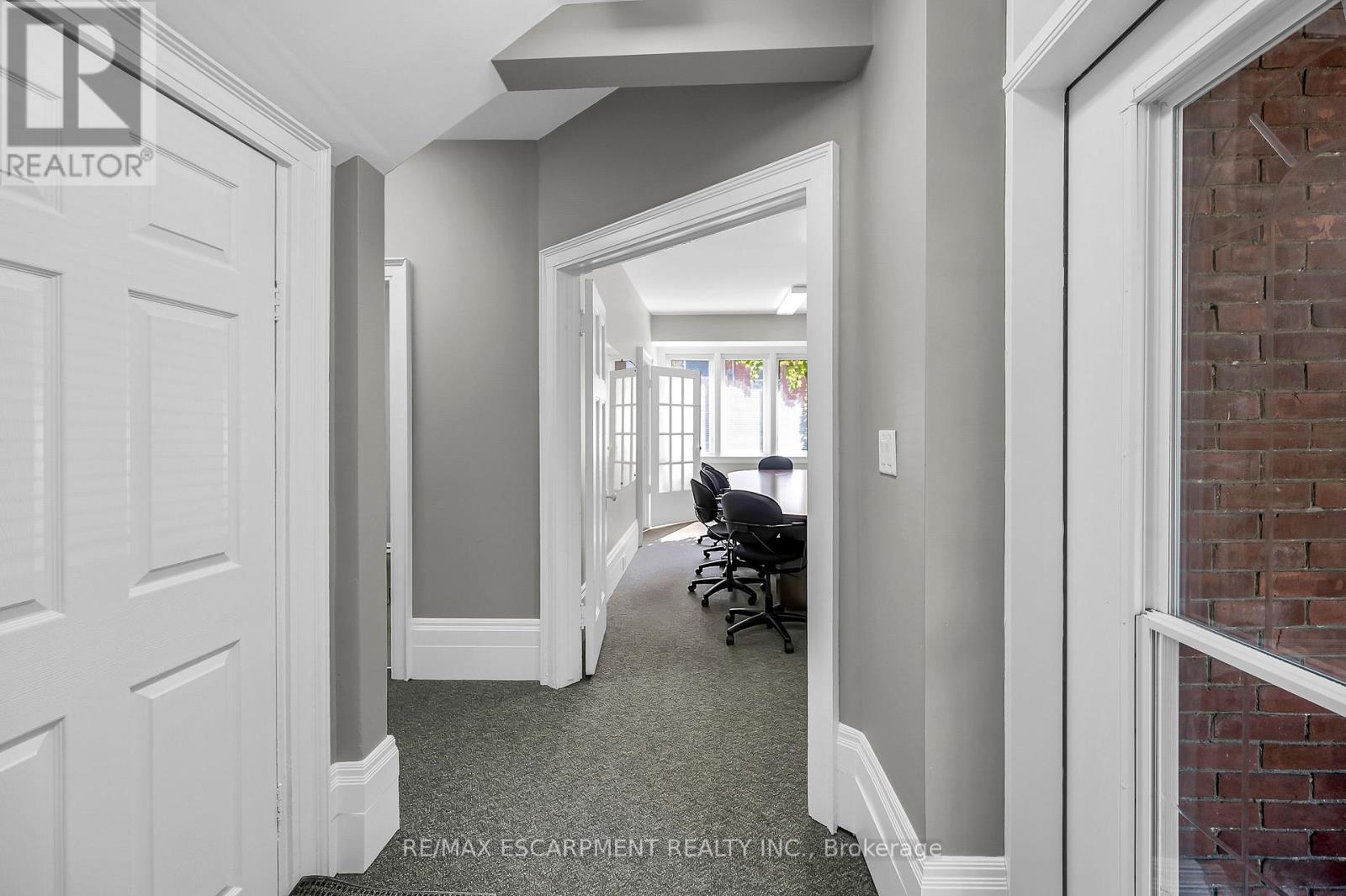 235 Queen Street S, Hamilton, Ontario  L8P 3T1 - Photo 10 - X13484598