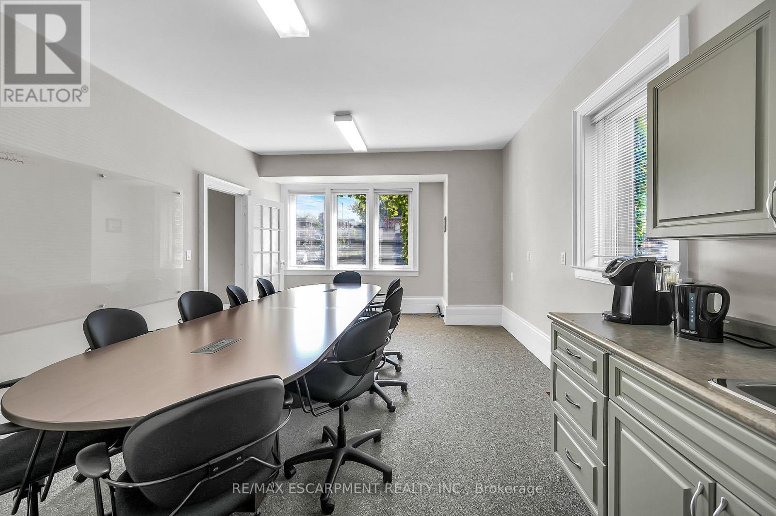 235 Queen Street S, Hamilton, Ontario  L8P 3T1 - Photo 12 - X13484598