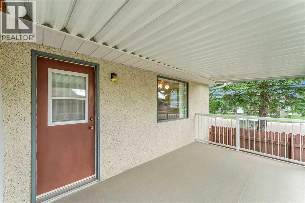 13 Rossland Place Se, Medicine Hat, Alberta  T1B 1Z8 - Photo 38 - A2323649