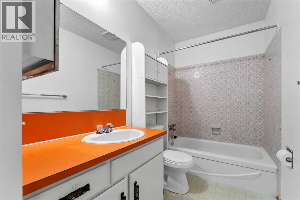 13 Rossland Place Se, Medicine Hat, Alberta  T1B 1Z8 - Photo 24 - A2323649