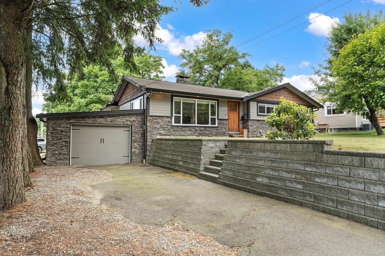 7807 Grand Street, Mission, British Columbia  V2V 3T7 - Photo 2 - R3138794