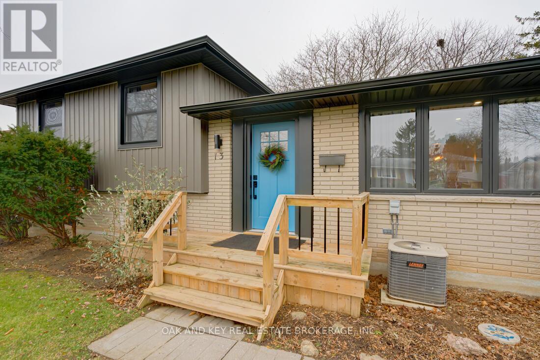 13 Dunwich Drive, St. Thomas, Ontario  N5R 4T7 - Photo 3 - X13484734