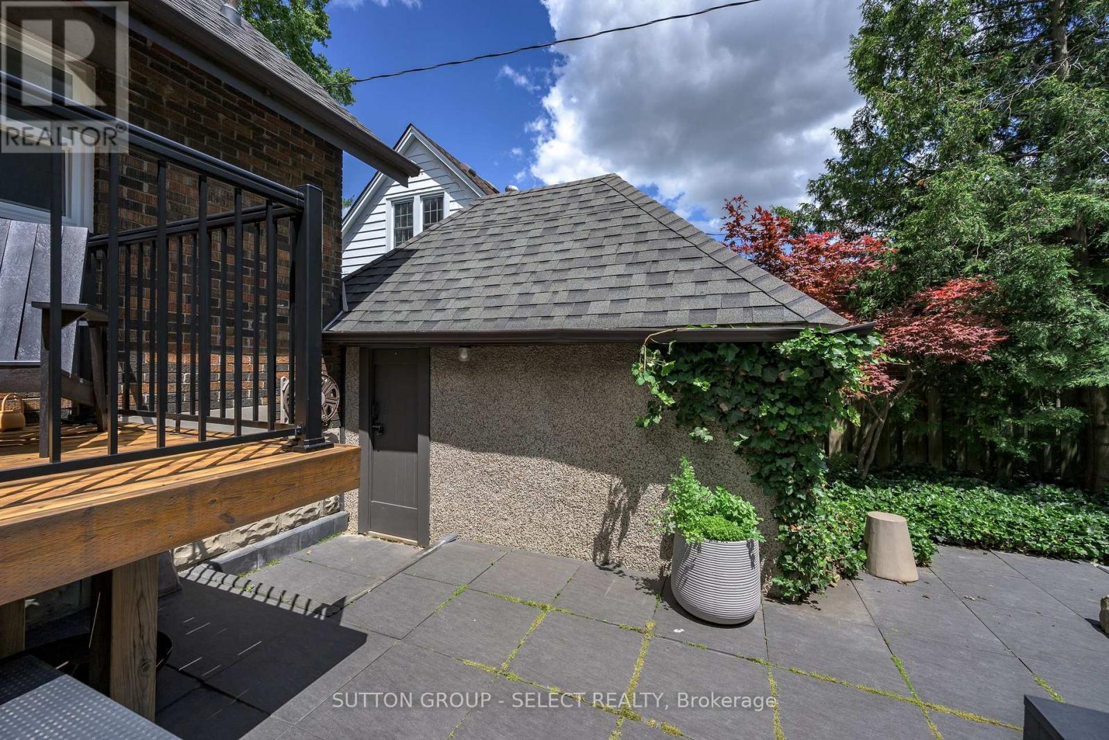21 Foxbar Road, London South, Ontario  N6C 2A6 - Photo 27 - X13484948