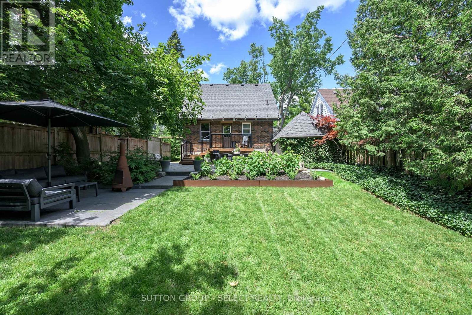21 Foxbar Road, London South, Ontario  N6C 2A6 - Photo 31 - X13484948