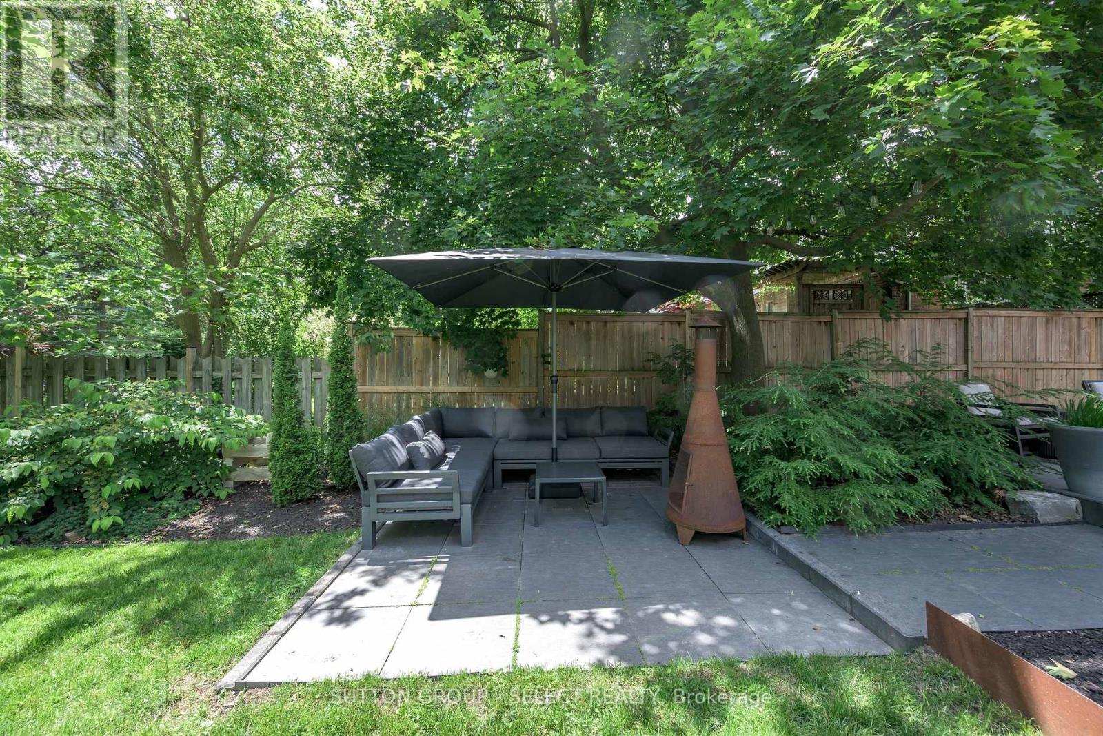21 Foxbar Road, London South, Ontario  N6C 2A6 - Photo 32 - X13484948